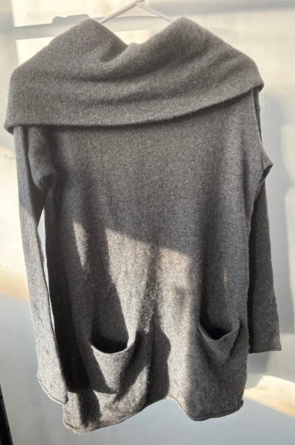 Aqua Cashmere charcoal cowl-neck tunic sweater with pockets XS