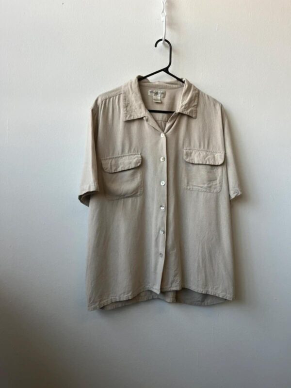 Okeif and Okeif sport vintage 100% silk button up top - size 1x