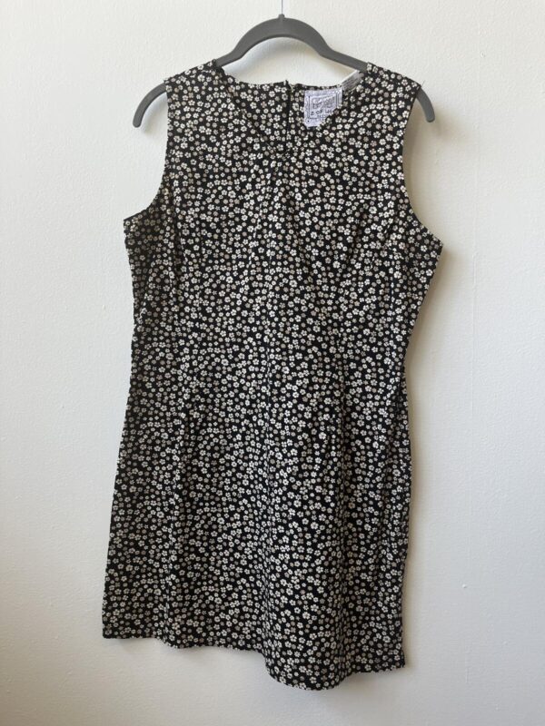 Vintage 2 of us NYC 100% cotton size medium short floral tank dress 100% cotton